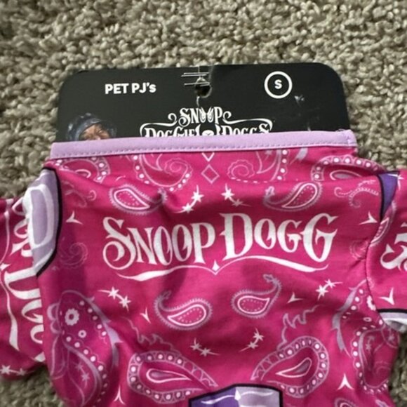 Snoop Doggie Doggs Pet Dog Pajamas Pink PJ's Size Small Jammies - Picture 5 of 9